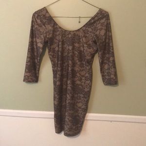 Body con lace-illusion dress